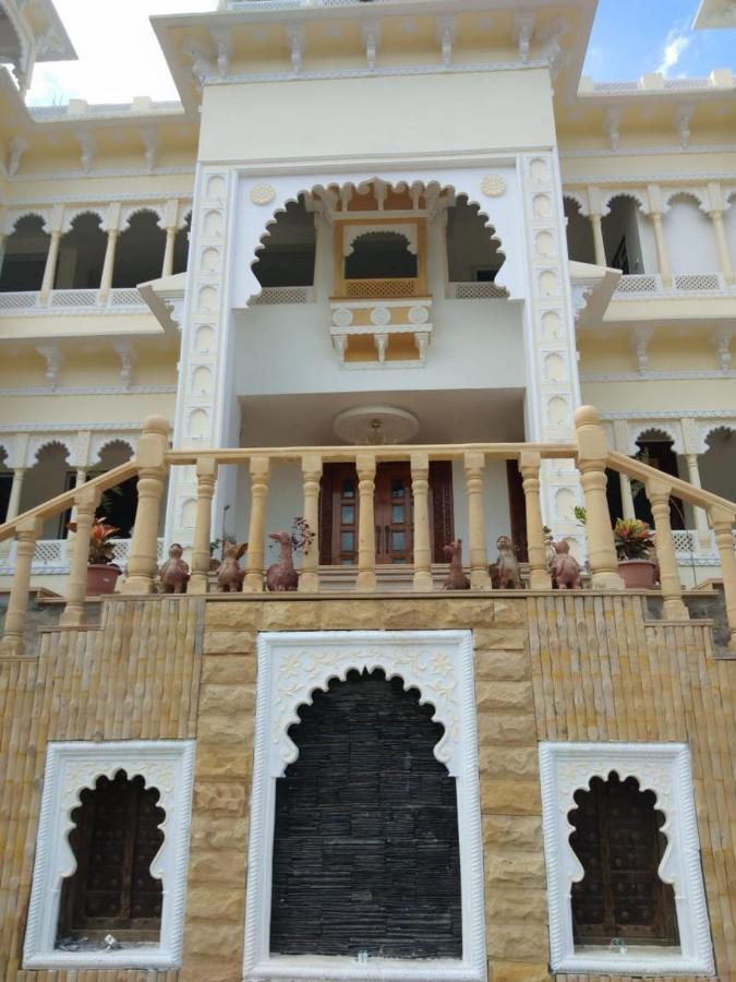 Golden Hands - Palace Raj Kumbha Kumbhalgarh Exterior foto